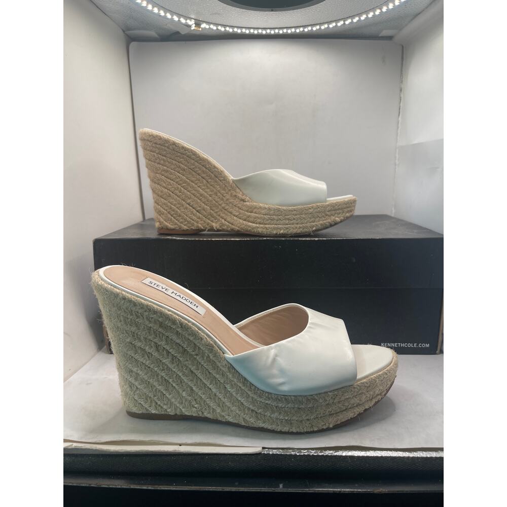 STEVE MADDEN Women's Micah Wedge Sandal blush nubuck Size 9B